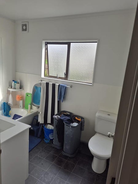 2/120 Sunnyside Road, Sunnyvale, Auckland - Carousel 13