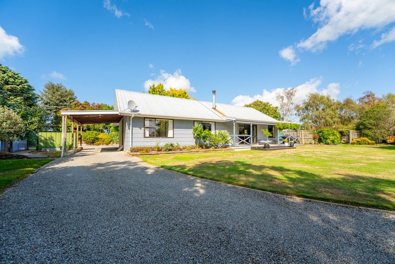 1643 Glenavy-Hilderthorpe Road, Oamaru - Carousel 23