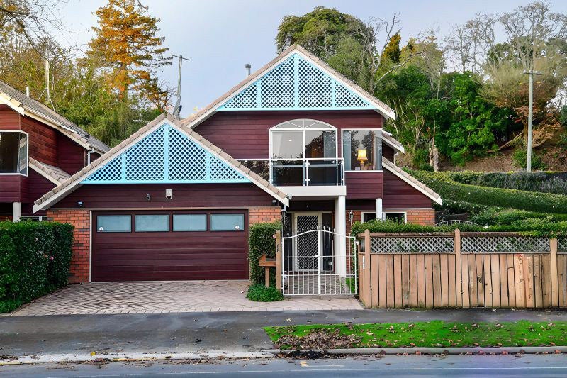 68 Memorial Drive, Hamilton East, Hamilton - Carousel 3