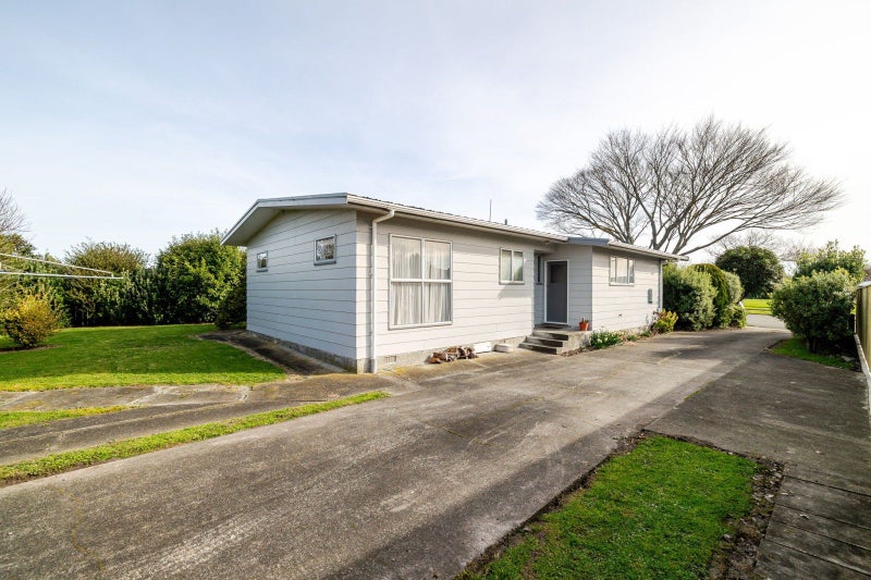 21 John F Kennedy Drive, Milson, Palmerston North - Carousel 2