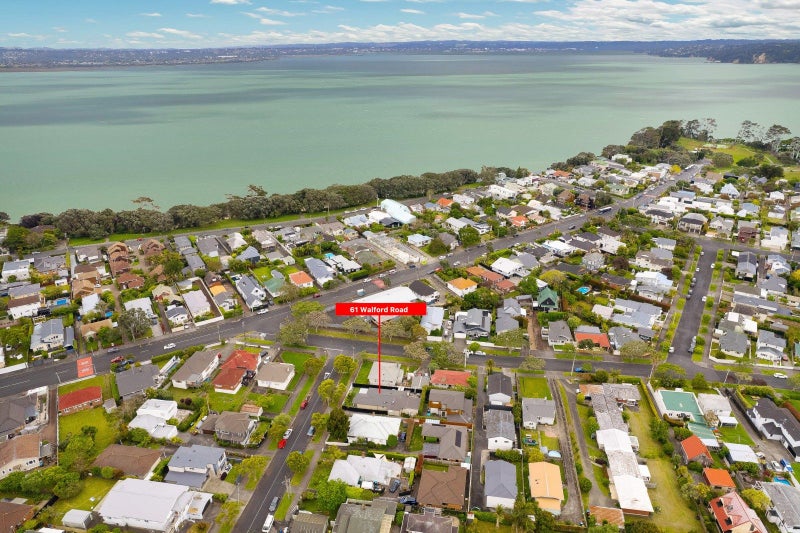 61 Walford Road, Point Chevalier, Auckland  - Carousel 21
