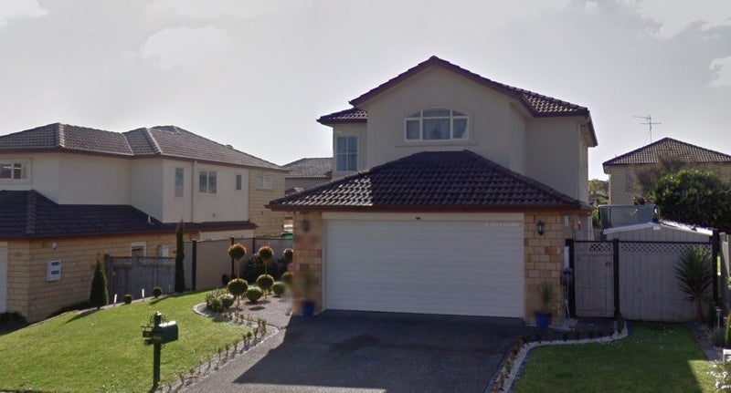 13 Stonebrooke Lane, Flat Bush, Auckland - Carousel 2