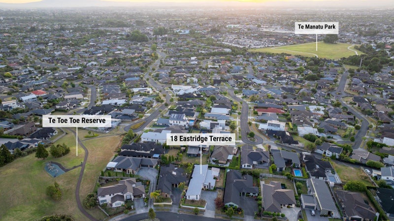 18 Eastridge Terrace, Huntington, Hamilton - Carousel 3