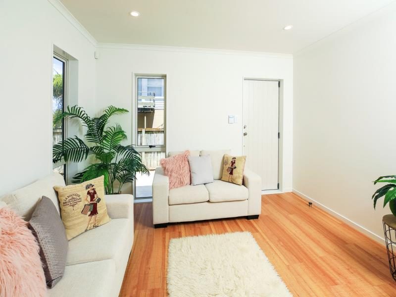 4/47 York Street, Hamilton East, Hamilton - Carousel 2