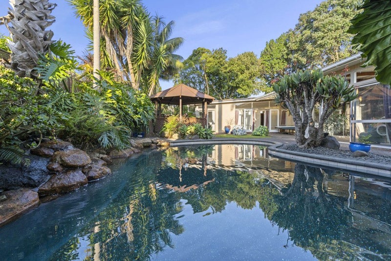 2 Bushlands Place, Opaheke, Papakura - Carousel 2