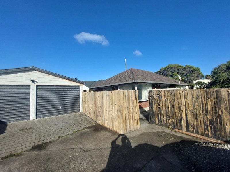 104A Oram Avenue, New Brighton, Christchurch - Carousel 1