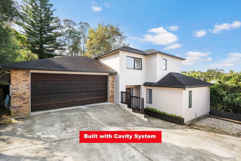 2/18 Limmer Place, Browns Bay, Auckland - Carousel 1