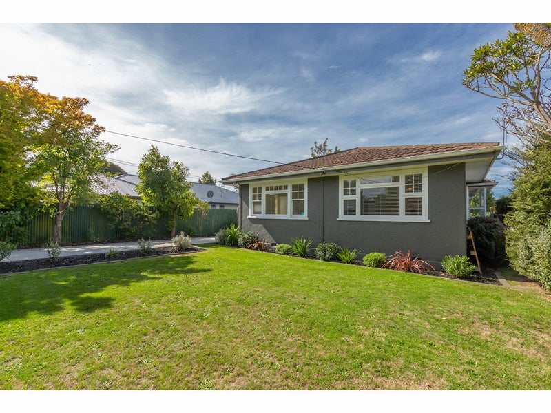 7 Clouston Street, Saint Martins, Christchurch - Carousel 1