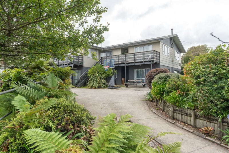 80 McKay Drive, Temple View, Hamilton - Carousel 2