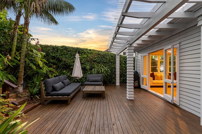 17 Rukutai Street, Orakei, Auckland - Carousel 2