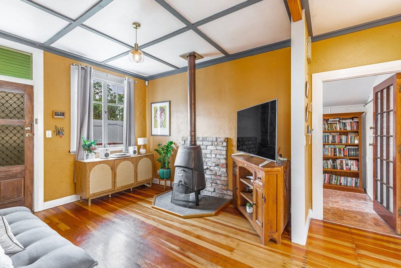 61A Woodside Road, Massey, Auckland - Carousel 1