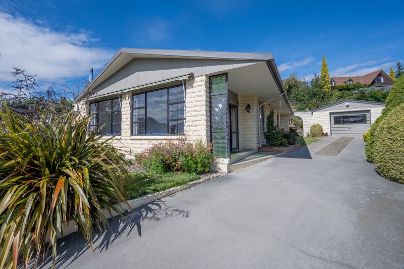 5 O'Neill Crescent, Bridge Hill, Alexandra - Carousel 2