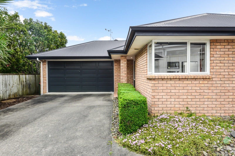 19 Millennium Heights, Flagstaff, Hamilton - Carousel 2