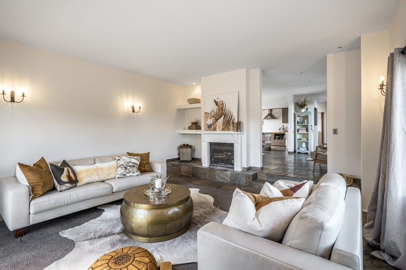 211 Jones Road, Papakura - Carousel 2