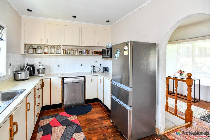 56 Grande Vue Road, Hillpark, Auckland - Carousel 2