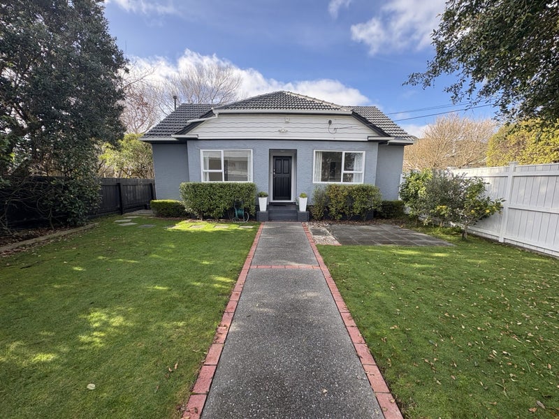 78 Bell Road, GRACEFIELD, LOWER HUTT - Carousel 1