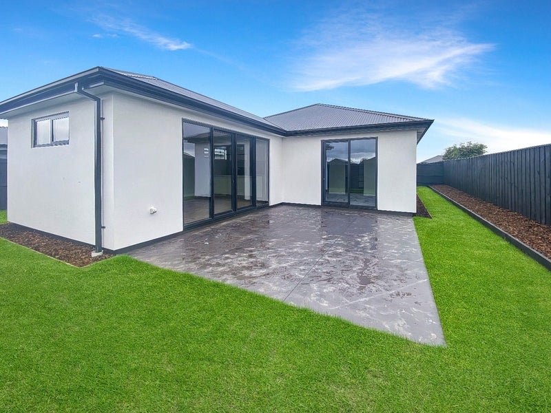 57 Ashurst Avenue, Pukete, Hamilton - Carousel 12