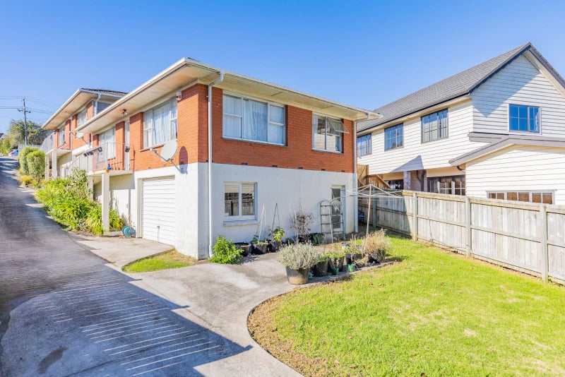 2/59 Rogan Street, Hillsborough, Auckland - Carousel 2