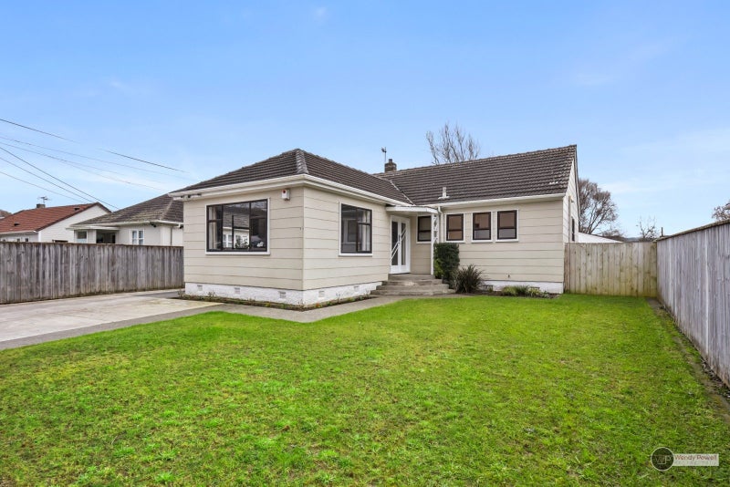 61 Shearer Crescent, Naenae, Lower Hutt - Carousel 21