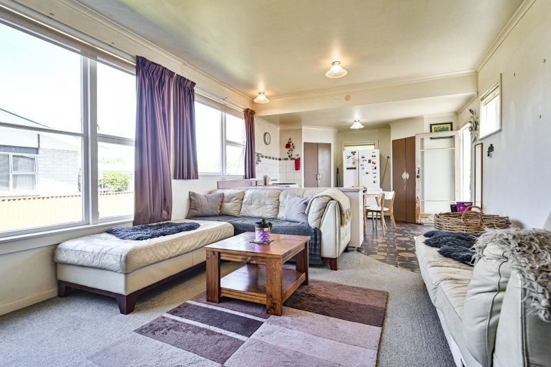 311 Fenwick Street, Mayfair, Hastings - Carousel 2