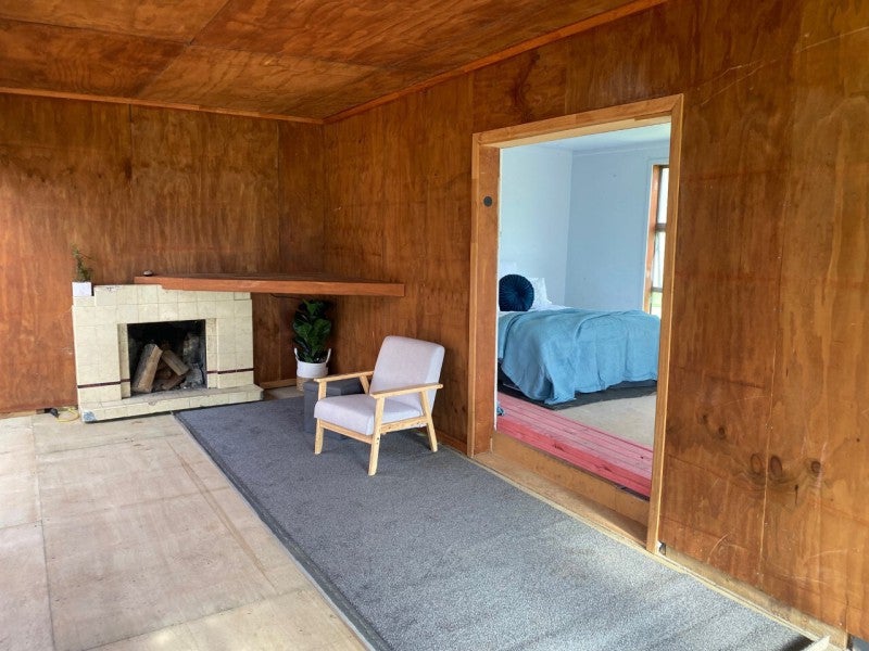 811 State Highway 4, Manunui, Taumarunui - Carousel 1