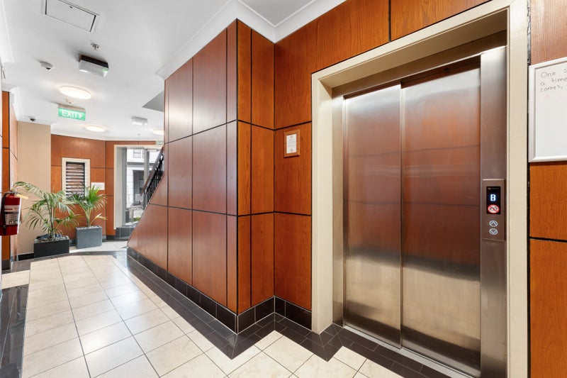 3Y/15 Nelson Street, Auckland Central, Auckland - Carousel 14
