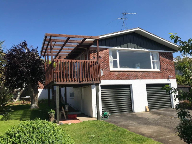 0 , Meadowbank - Carousel 1