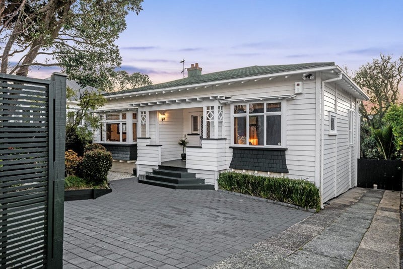 41 Harlston Road, Mount Albert, Auckland - Carousel 1