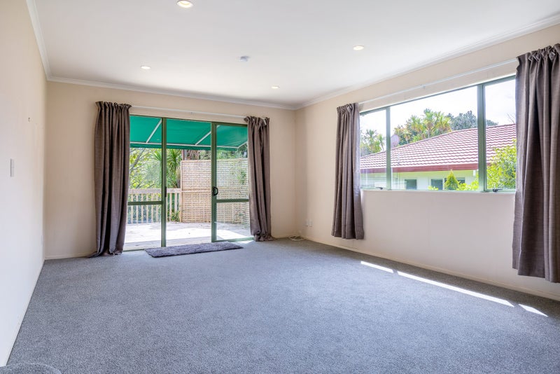 45F Forest Hill Road, Henderson, Auckland - Carousel 2