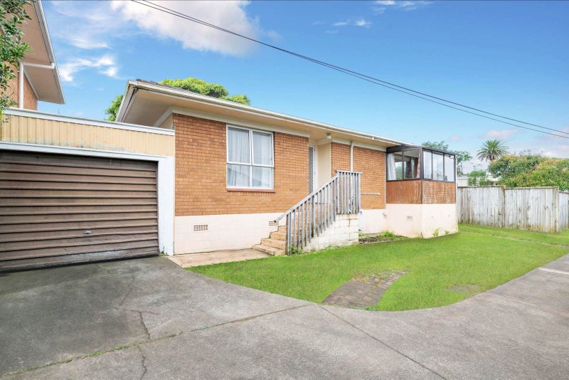 1/23 Esmonde Road, Takapuna, Auckland - Carousel 1