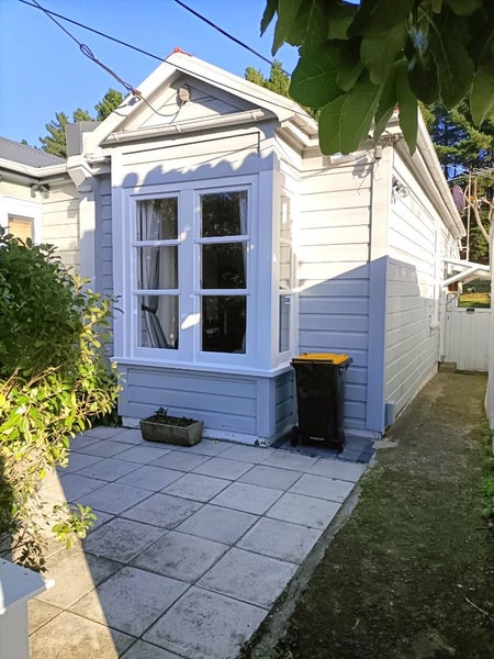 6 Royal Street, Berhampore, Wellington - Carousel 1