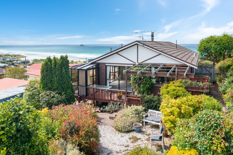 25 Bennett Road, Ocean View, Dunedin - Carousel 1