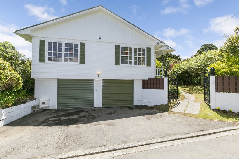 32 Simla Crescent, Khandallah, Wellington - Carousel 20