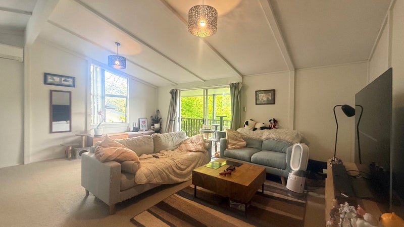 1/37 Witheford Drive, Bayview, Auckland - Carousel 2