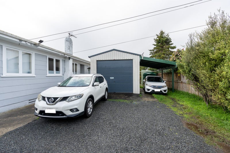 31 Normandy Avenue, Melville, Hamilton - Carousel 2