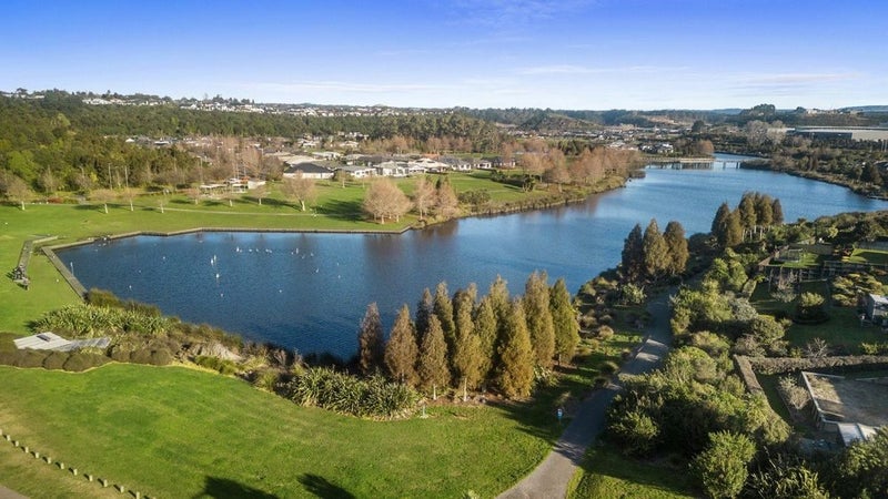 3 Lakeview Quay, Pyes Pa, Tauranga - Carousel 19