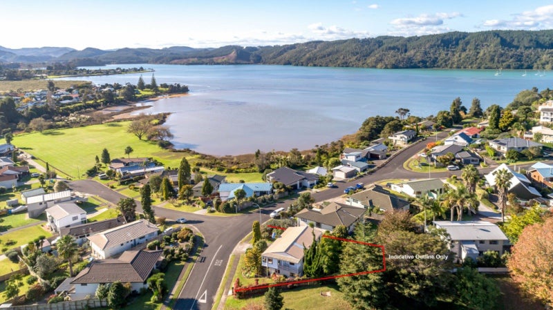 101 Tukere Drive, Whangamata - Carousel 2