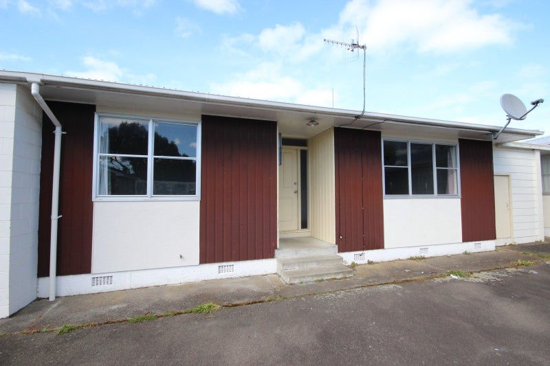 366C Botanical Road, West End, Palmerston North - Carousel 1