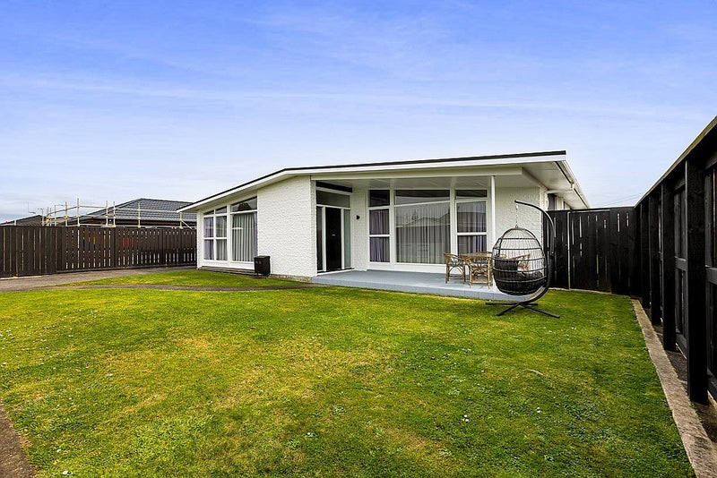 24 Tukapa Street, Westown, New Plymouth - Carousel 1