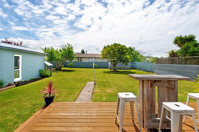 16 Haig Street, Te Hapara, Gisborne - Carousel 6