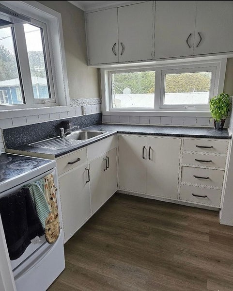 66B Montreal Grove, Kingston, Wellington - Carousel 2