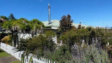 11 Denholm Road, Hospital Hill, Napier - Carousel 1