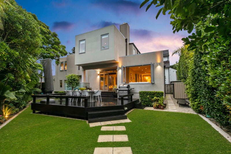 31 Nihill Crescent, Mission Bay, Auckland - Carousel 2