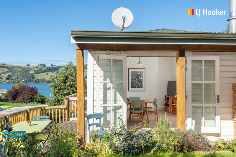 51 Totara Street, Ravensbourne, Dunedin - Carousel 2