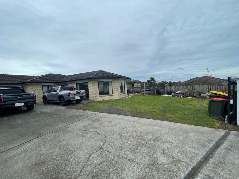 12 Carn Place, Weymouth, Auckland - Carousel 14