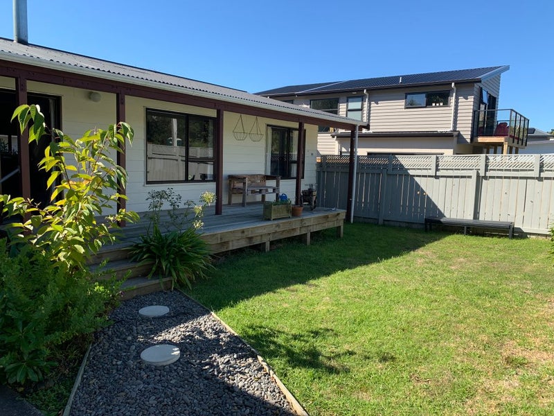 35 Tiromoana Road, Raumati South, Paraparaumu - Carousel 1