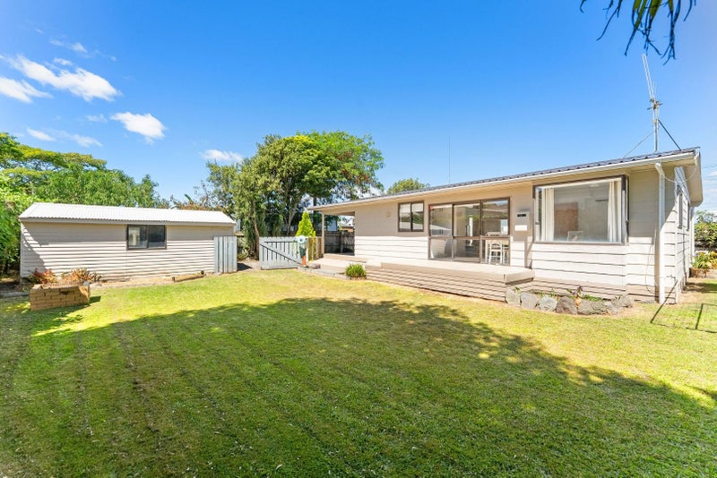 30 Percy Road, Papamoa Beach, Papamoa - Carousel 1