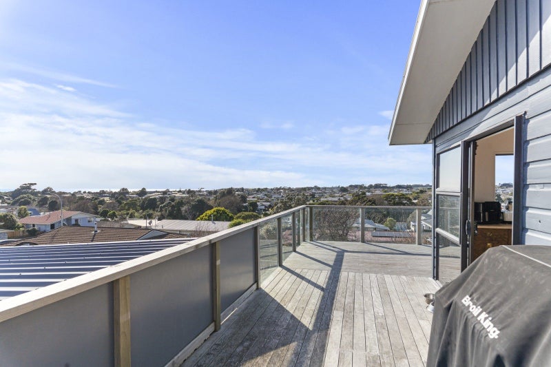 152A Parklands Avenue, Bell Block, New Plymouth - Carousel 1