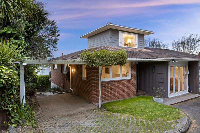 2/3 Marydale Drive, Mount Roskill, Auckland - Carousel 2