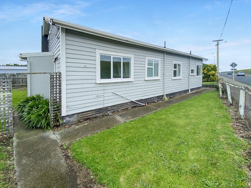 54 Calabar Road, Miramar, Wellington - Carousel 13